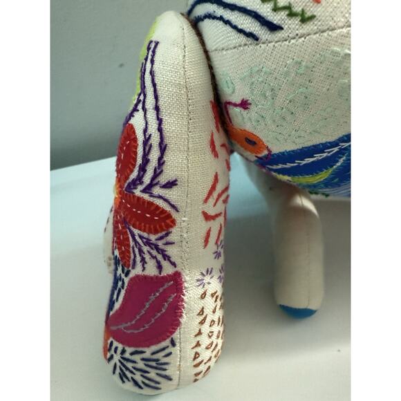 Handmade Embroidered Elephant Plush – Colorful Textile Art from South Africa - Picture 16 of 16